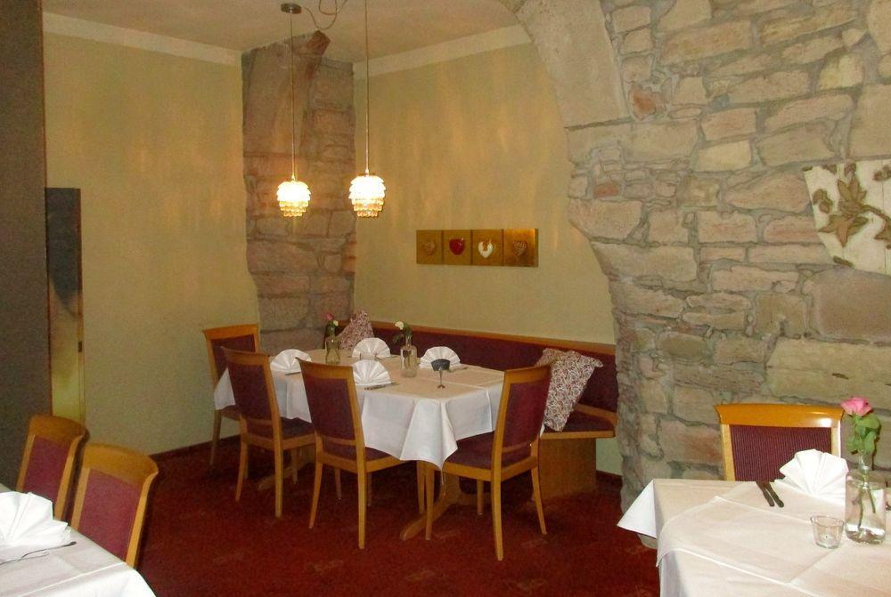 Hotel Restaurant Zehntscheune ジンスハイム エクステリア 写真